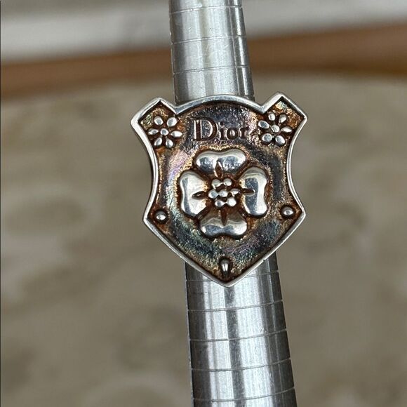 Vintage Christian Dior Floral Statement Ring | Signed | Size 5 - Picture 7 of 12